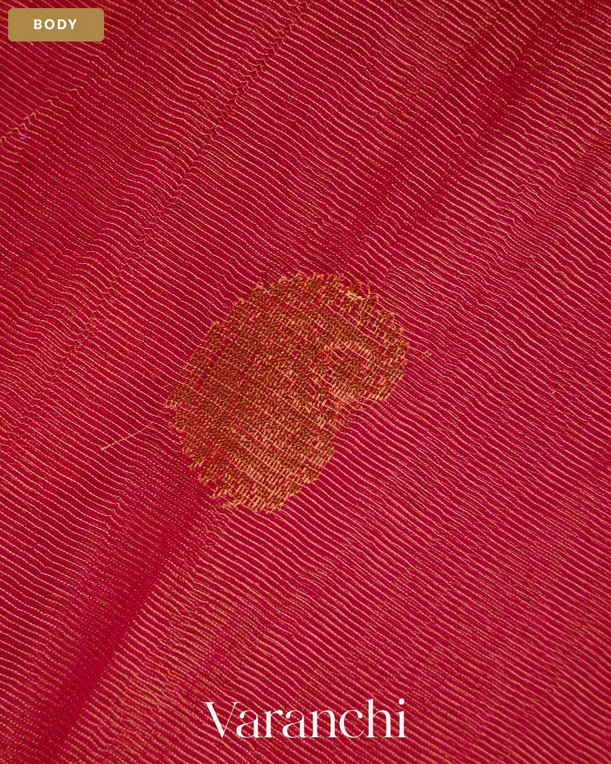 Deep Magenta Jamdani Pure Muslin Silk Handloom Saree — Body