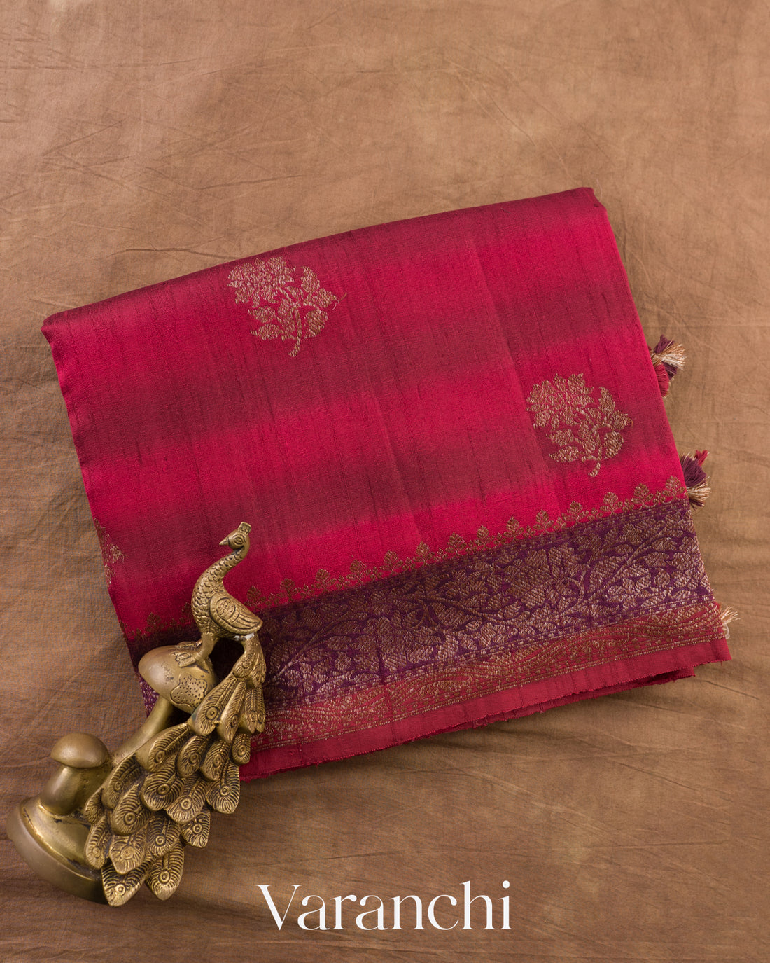 Red Lehariya Shibori Pure Raw Silk Handloom Saree — Folded
