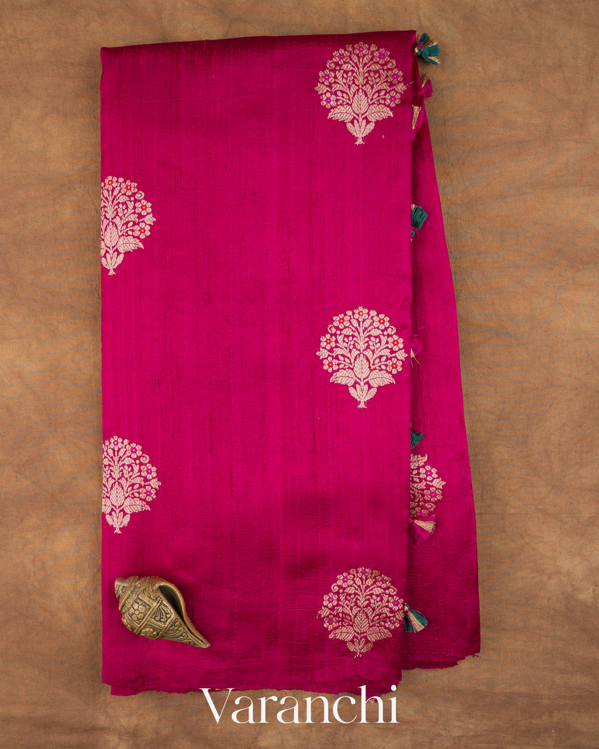 Rani Pink Borderless Pure Raw Silk Handloom Saree — Full Saree