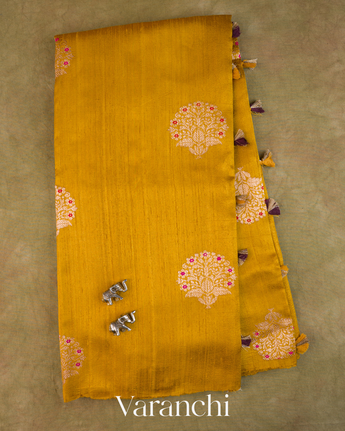 Turmeric Yellow Borderless Pure Raw Silk Handloom Saree — Full Saree