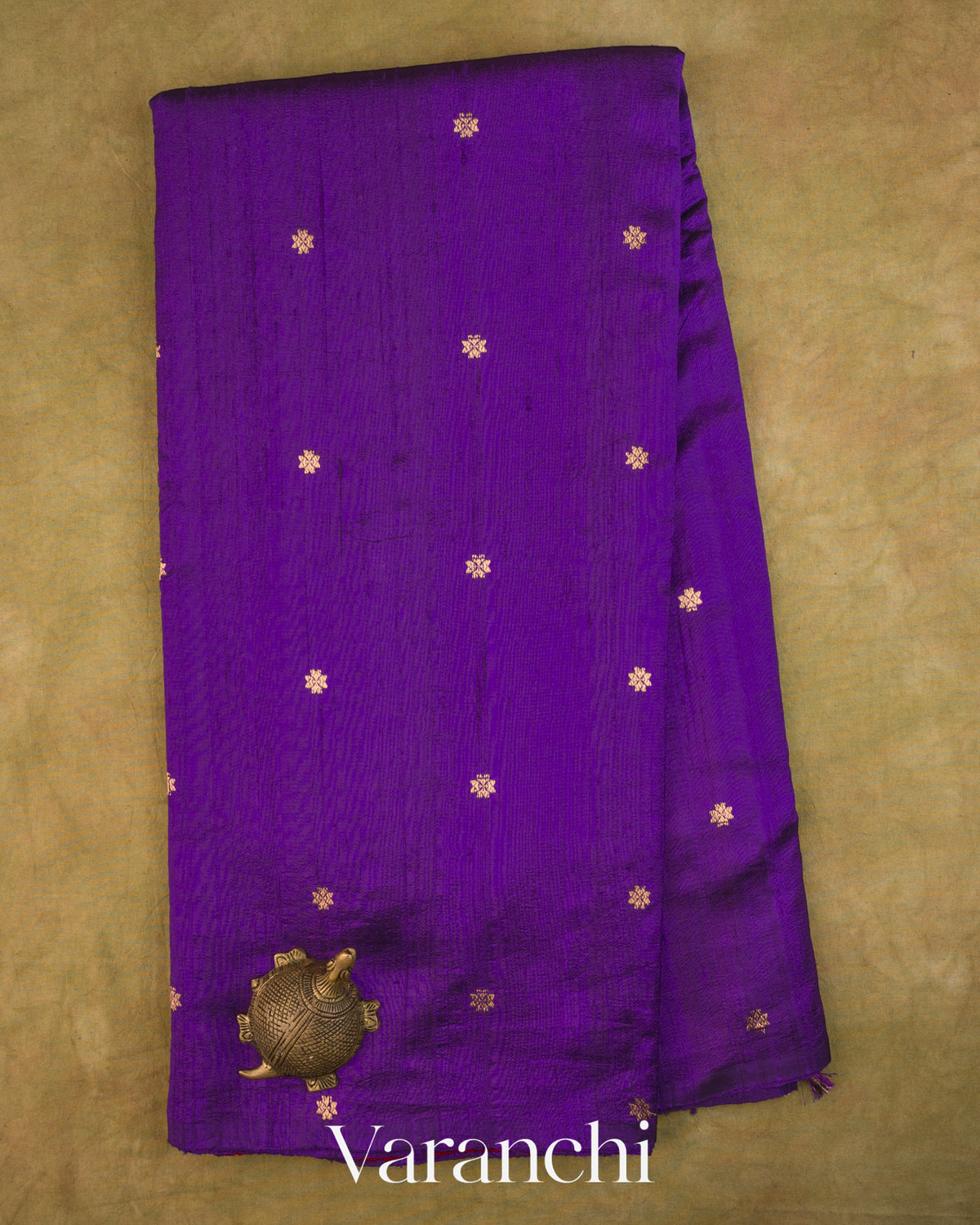 Deep Violet Borderless Pure Raw Silk Handloom Saree — Full Saree