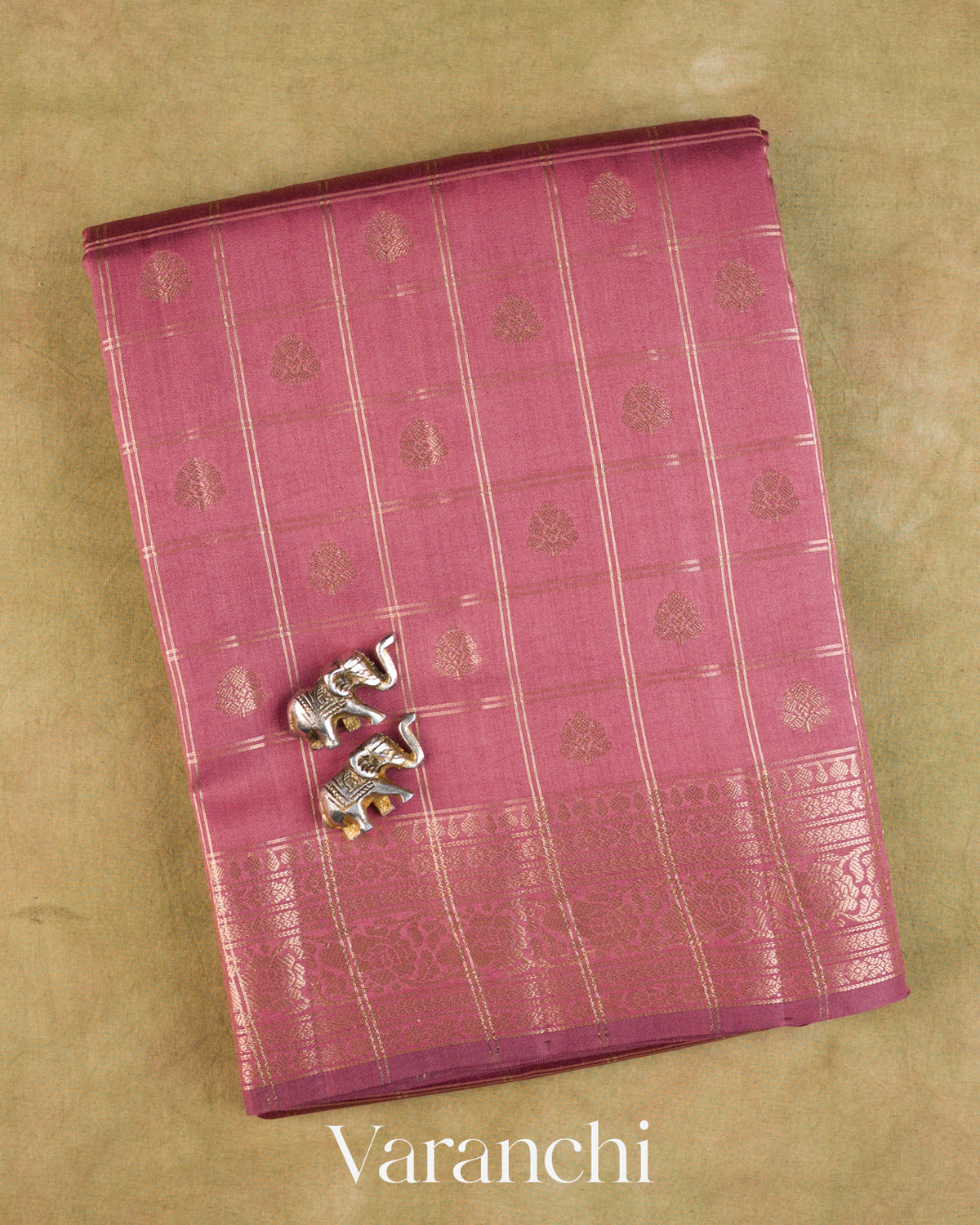 Mauve Pink Checkered Pure Chiniya Silk Saree — Folded