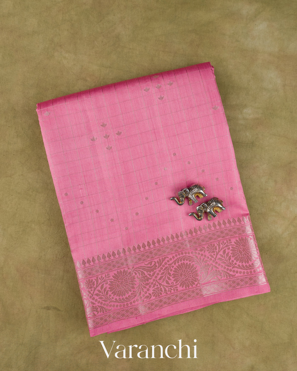 Blush Pink Checkered Pure Chiniya Silk Saree — Folded