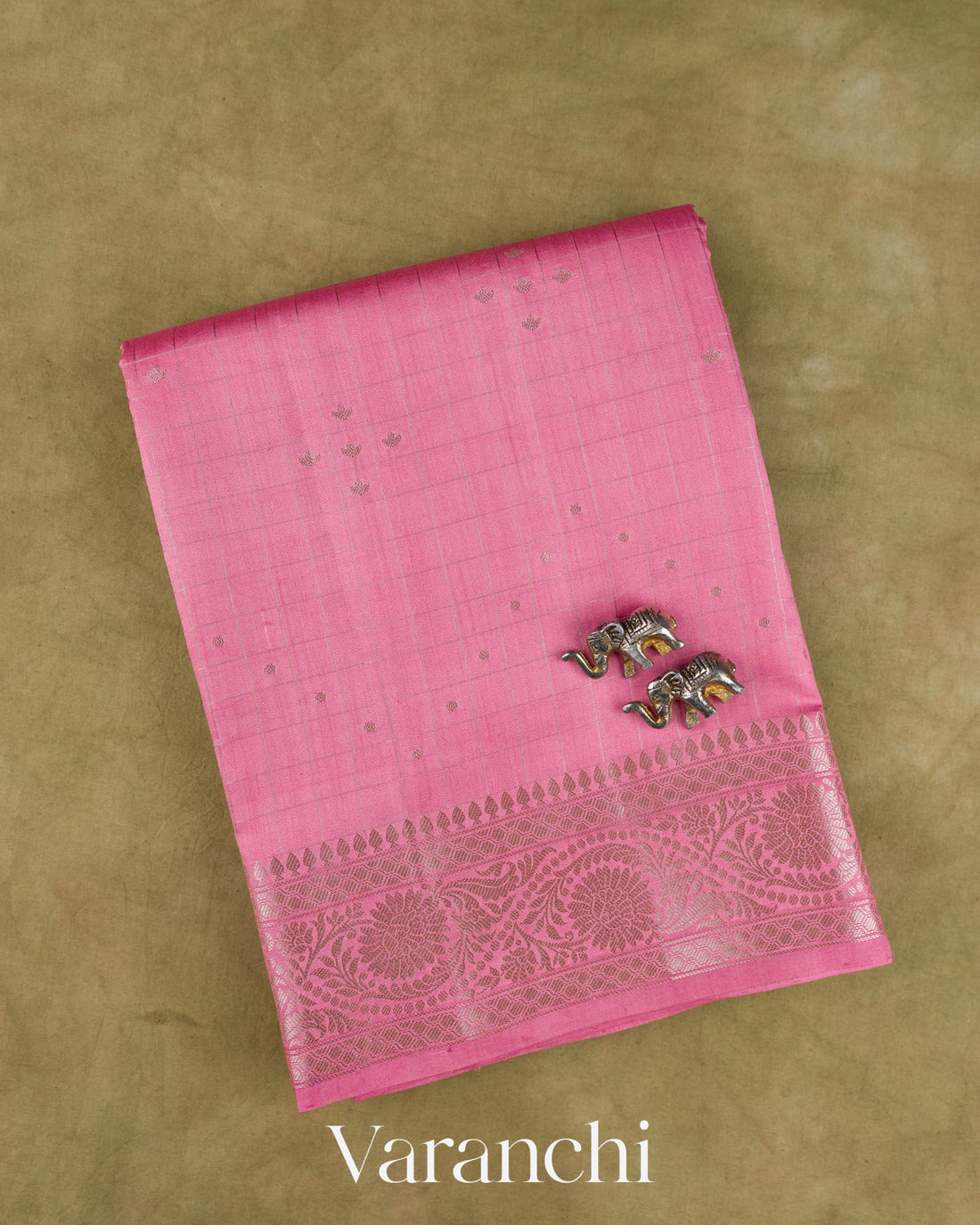 Blush Pink Checkered Pure Chiniya Silk Saree — Folded