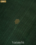 Dark Green Jamdani Pure Mulberry Silk Handloom Saree — Body