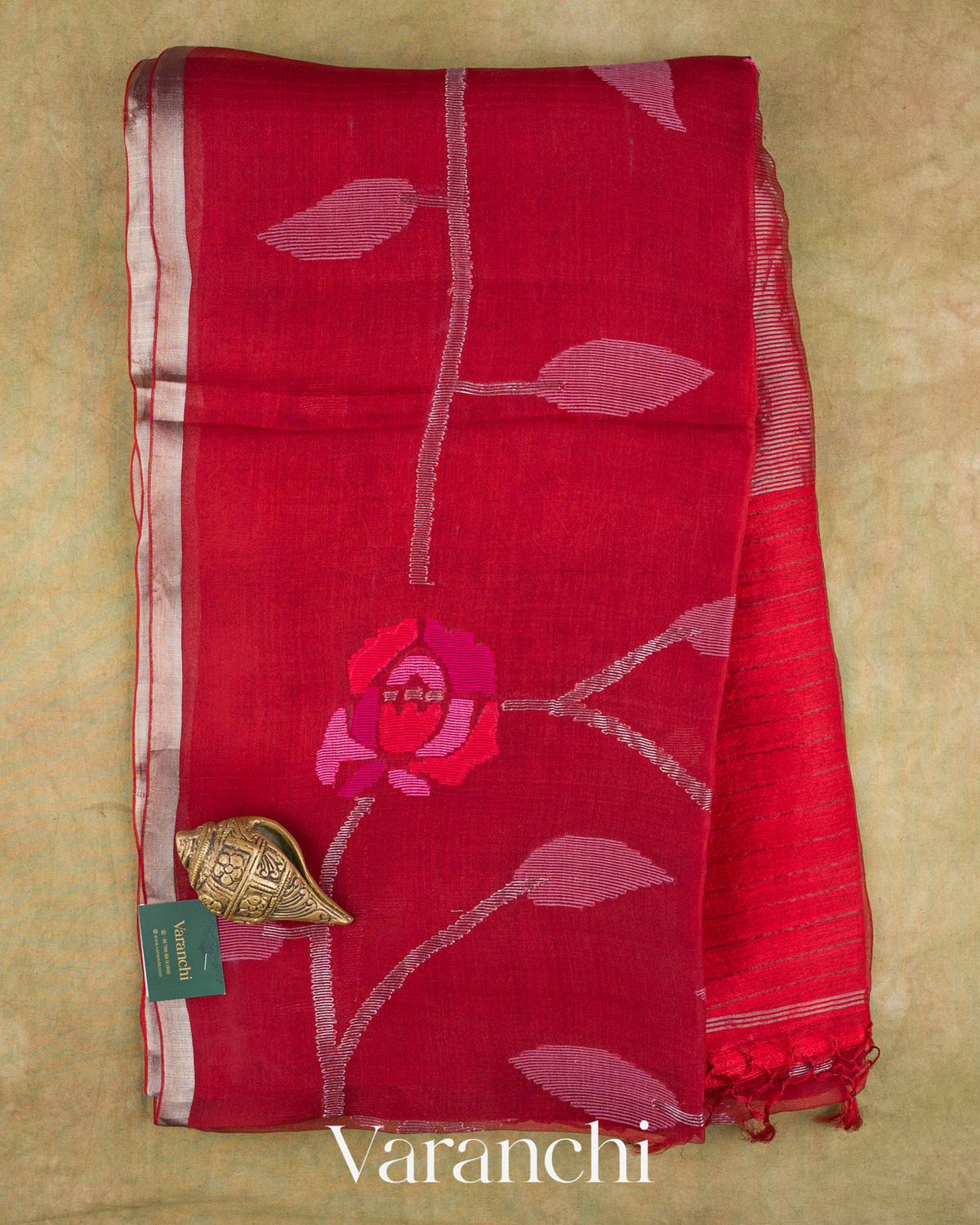 Crimson Red Jamdani Pure Muslin Silk Handloom Saree — Full Saree