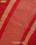 Crimson Red Checkered Pure Crush Kora Silk Saree — Pallu