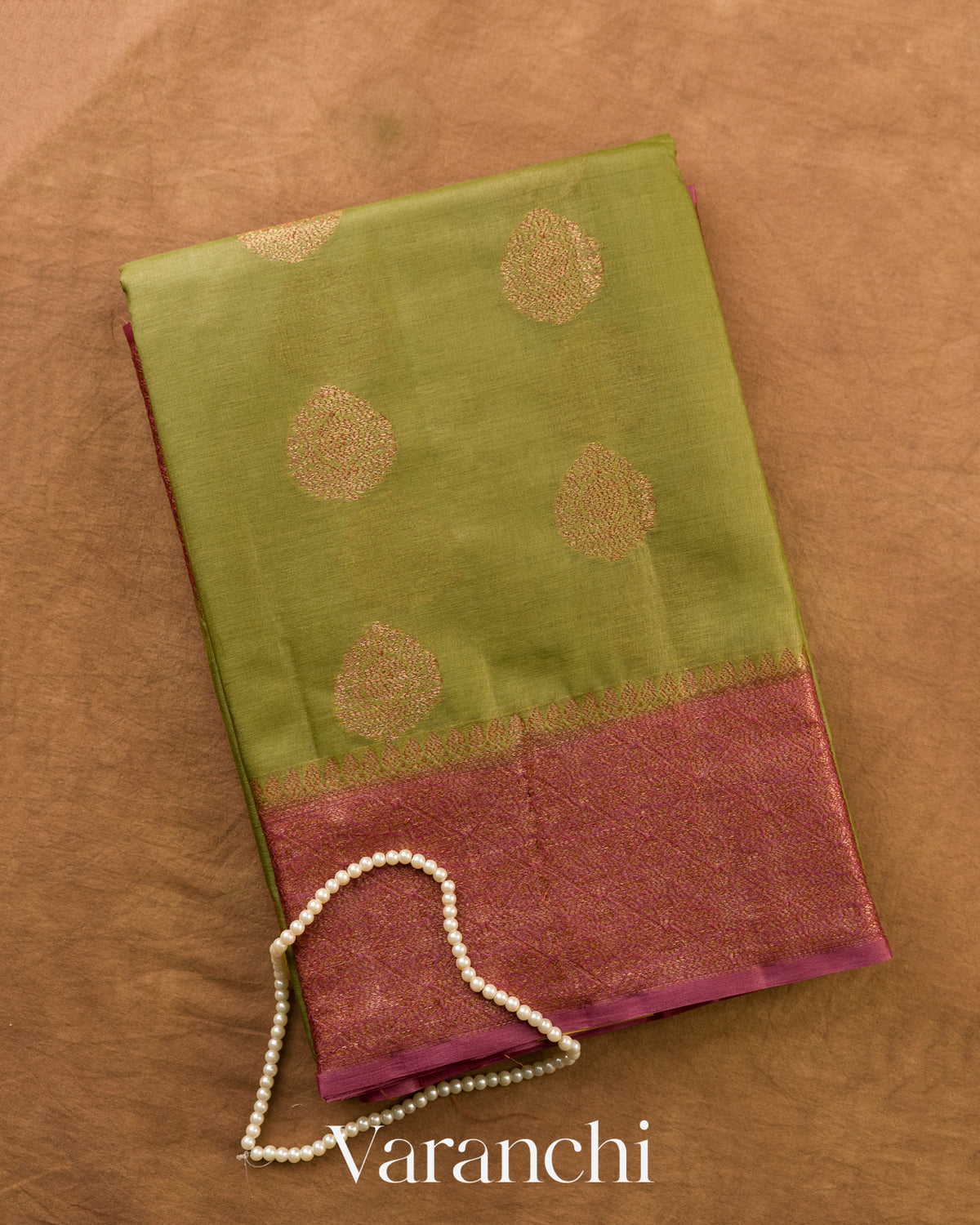 Mehandi Green Pure Tussar Silk Saree — Folded
