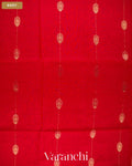Bright Red Pure Maheshwari Silk Cotton Handloom Saree — Body