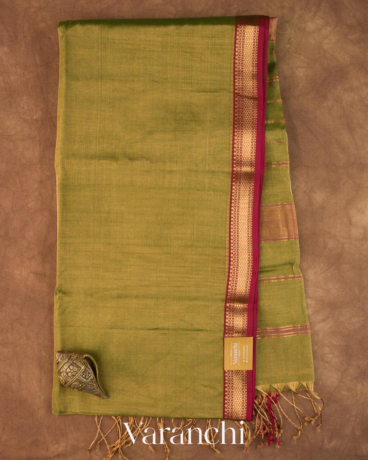 Mehandi Green Pure Maheshwari Silk Cotton Handloom Saree — Full Saree