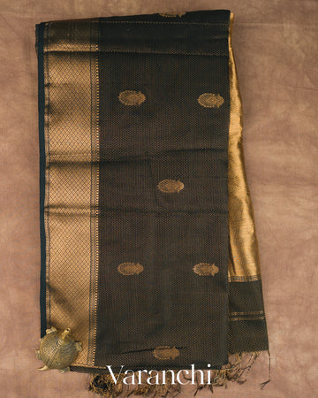 Black Striped Pure Maheshwari Silk Cotton Handloom Saree — Full Saree