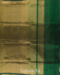 Bottle Green Pure Kanchipuram Silk Cotton Handloom Saree — Pallu