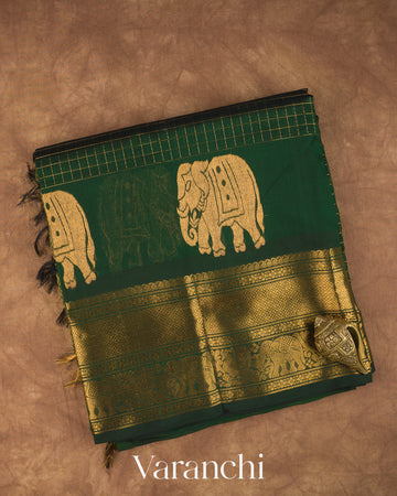 Bottle Green Pure Kanchipuram Silk Cotton Handloom Saree — Folded