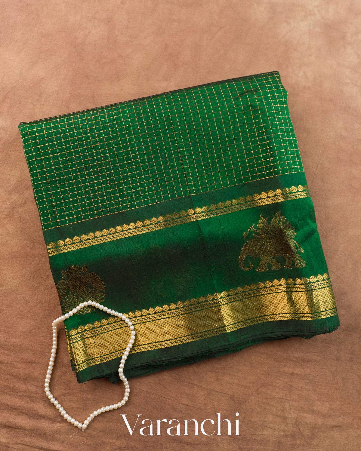 Bottle Green Checkered Pure Kanchipuram Silk Cotton Handloom Saree — Folded