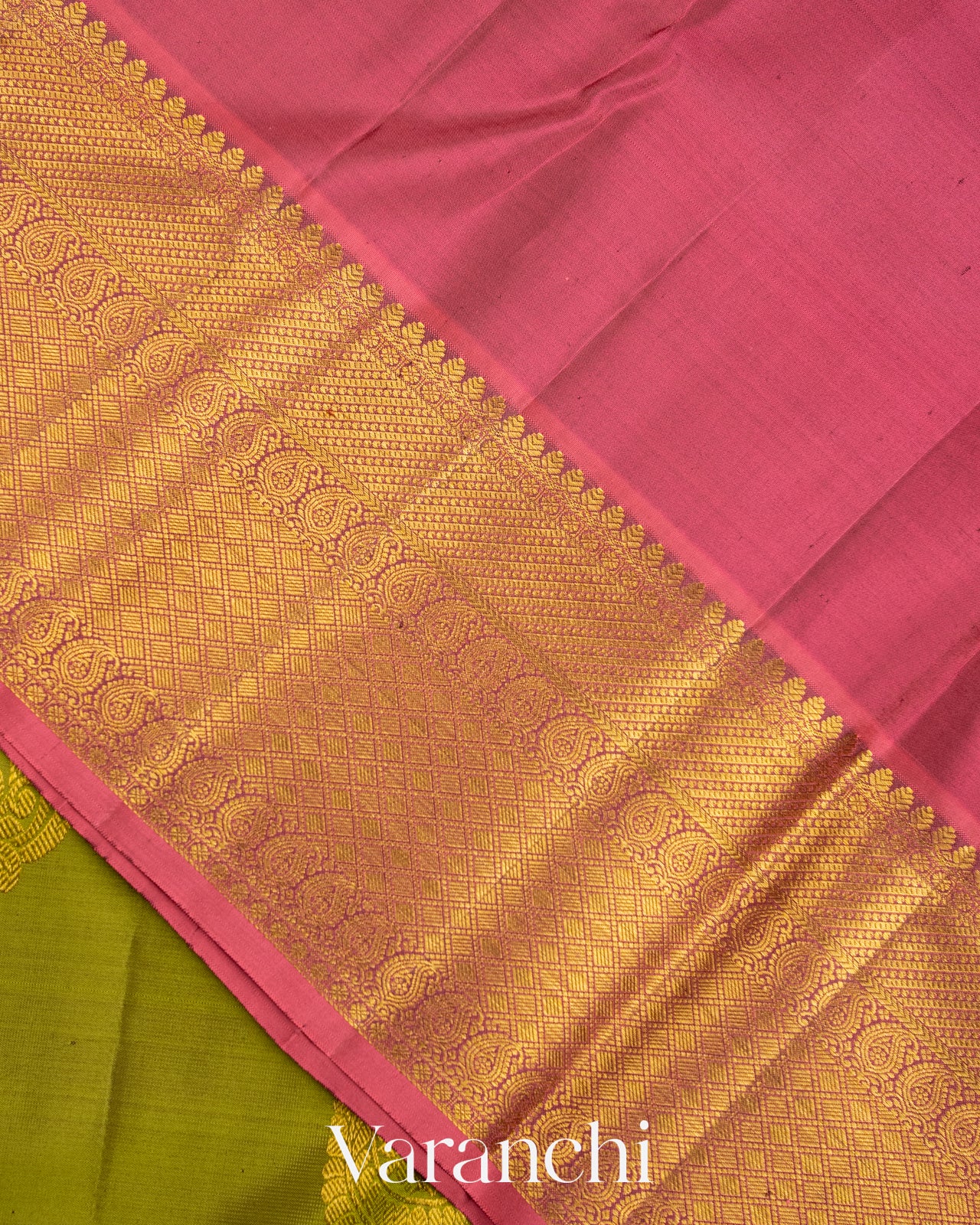 Mehandi Green Pure Kanchipuram Silk Saree