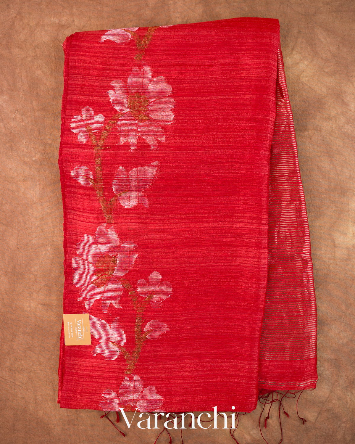 Chilly Red Floral Jamdani Pure Matka Silk Handloom Saree — Full Saree