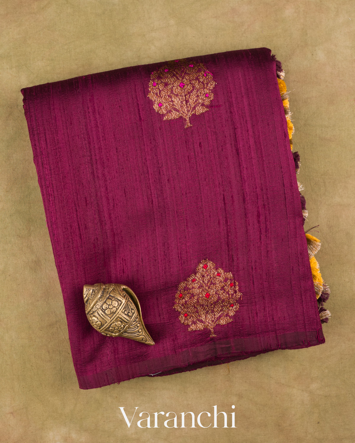 Wine Borderless Pure Raw Silk Handloom Saree — Folded