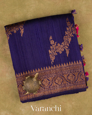 Deep Violet Lehariya Pure Raw Silk Handloom Saree — Folded