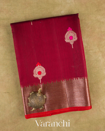 Deep Red Pure Chanderi Silk Cotton Handloom Saree — Folded