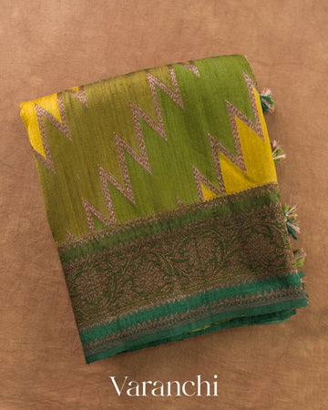 Green Tricolour Rangkaat Pure Raw Silk Handloom Saree — Folded