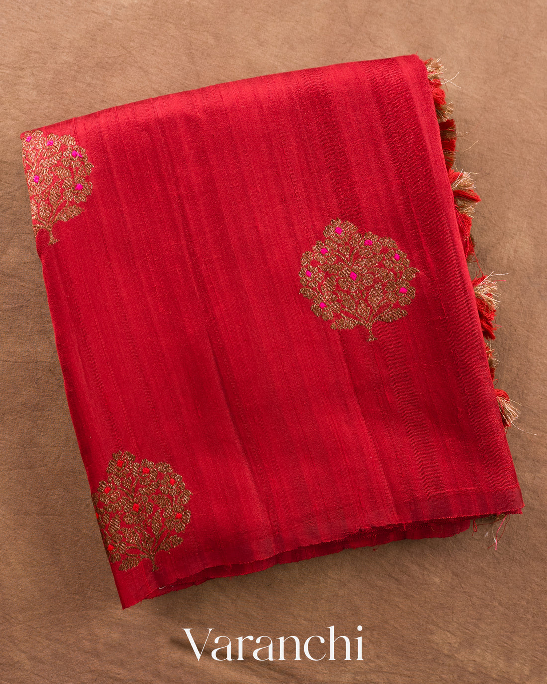Crimson Red Borderless Pure Raw Silk Handloom Saree — Folded