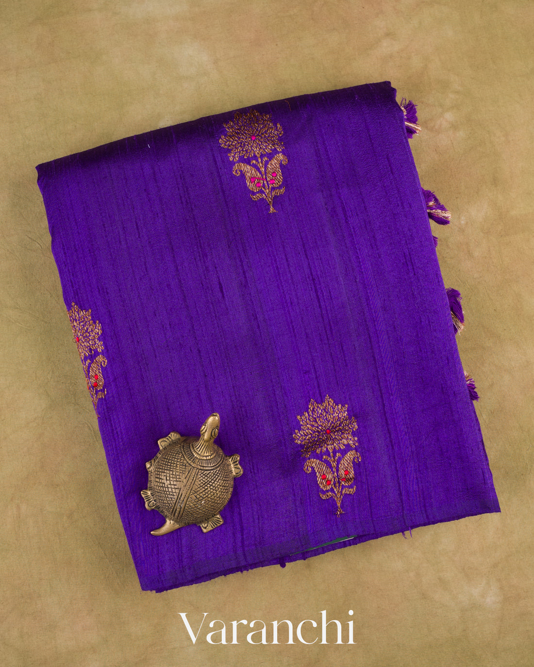 Royal Purple Borderless Pure Raw Silk Handloom Saree — Folded