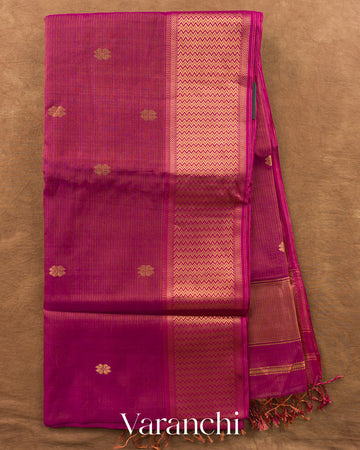 Magenta Zigzag Borderd Pure Maheshwari Silk Cotton Handloom Saree — Full Saree