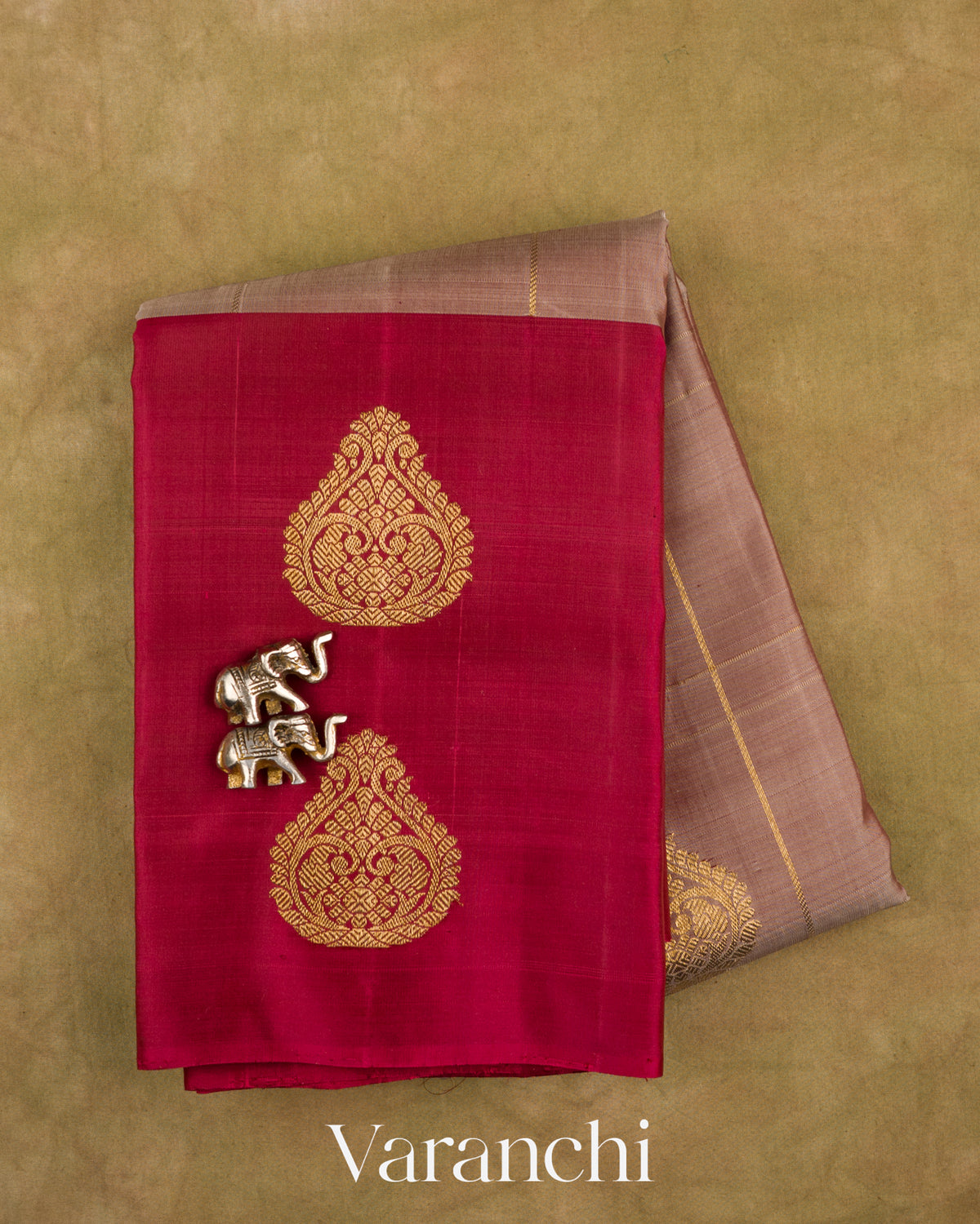Beige Checkered Pure Kanchipuram Silk Handloom Saree — Folded