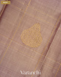 Beige Checkered Pure Kanchipuram Silk Handloom Saree — Body