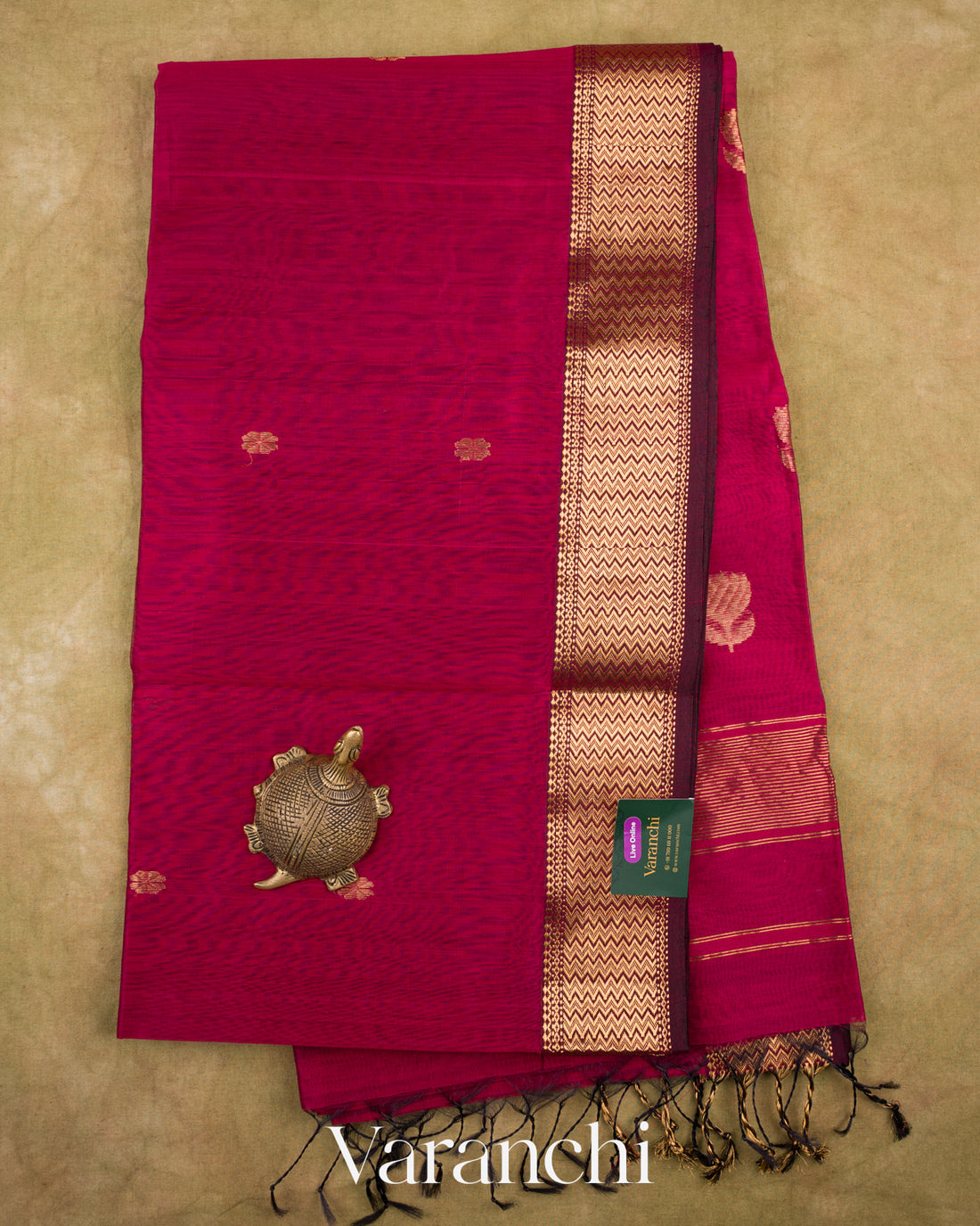 Wine Maroon Zigzag Bordered Pure Maheshwari Silk Cotton Handloom Saree — Full Saree