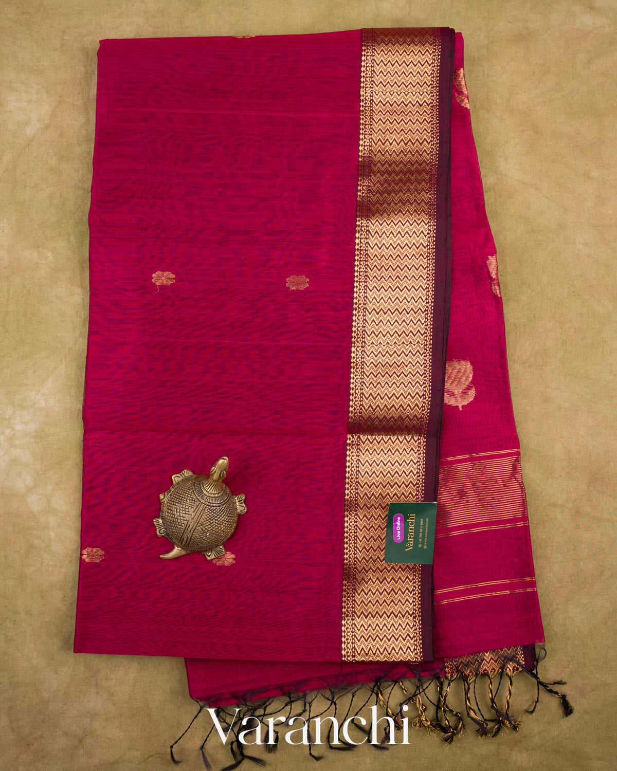 Wine Maroon Zigzag Bordered Pure Maheshwari Silk Cotton Handloom Saree — Full Saree