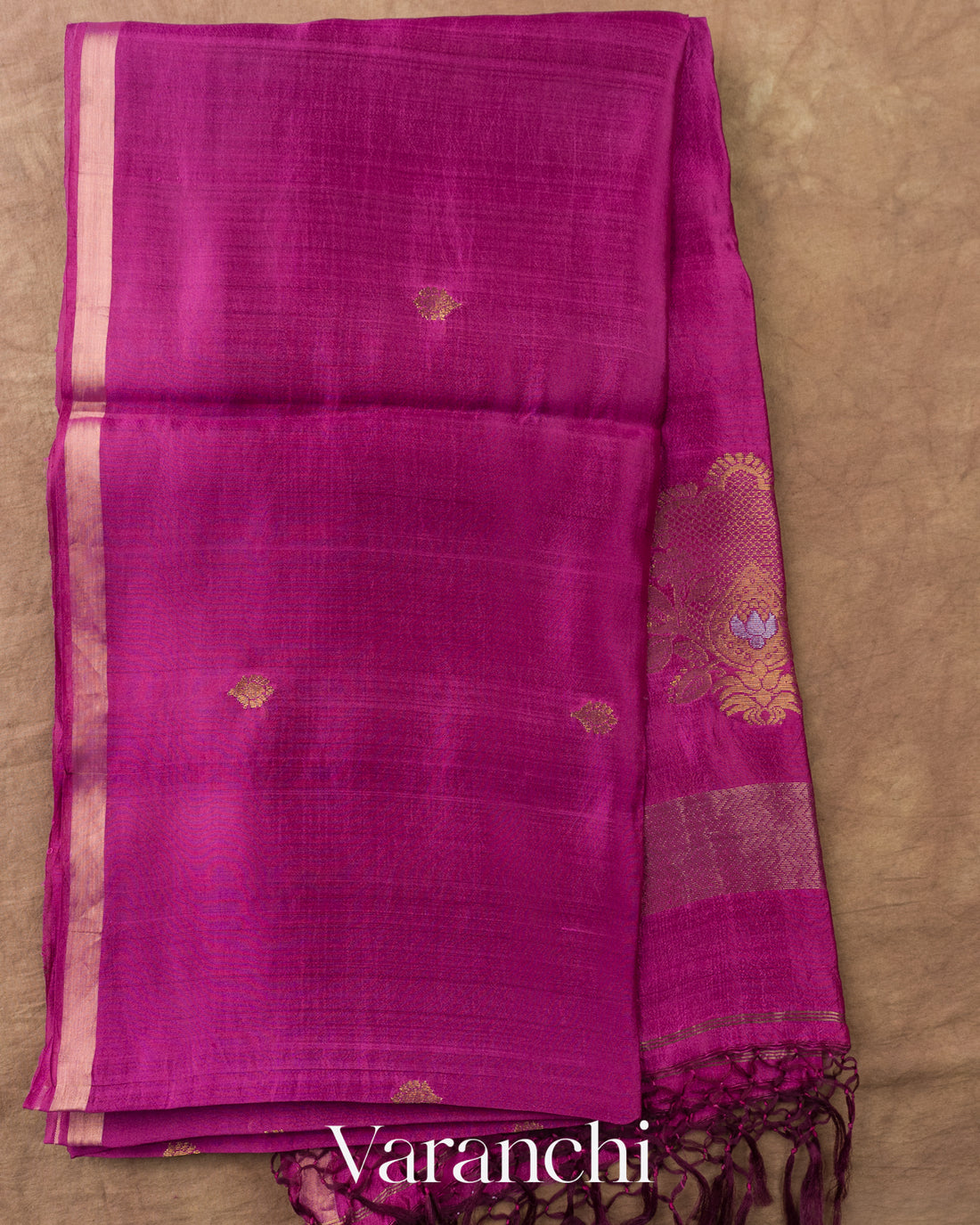 Deep Onion Pink Jamdani Pure Mulberry Silk Handloom Saree — Full Saree