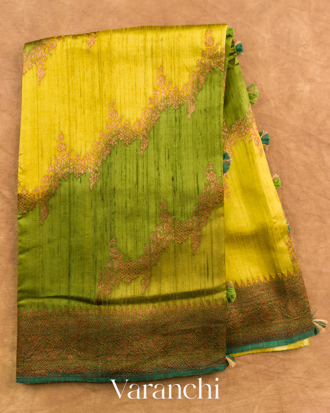 Olive Green Tricolour Rangkaat Pure Raw Silk Handloom Saree — Full Saree