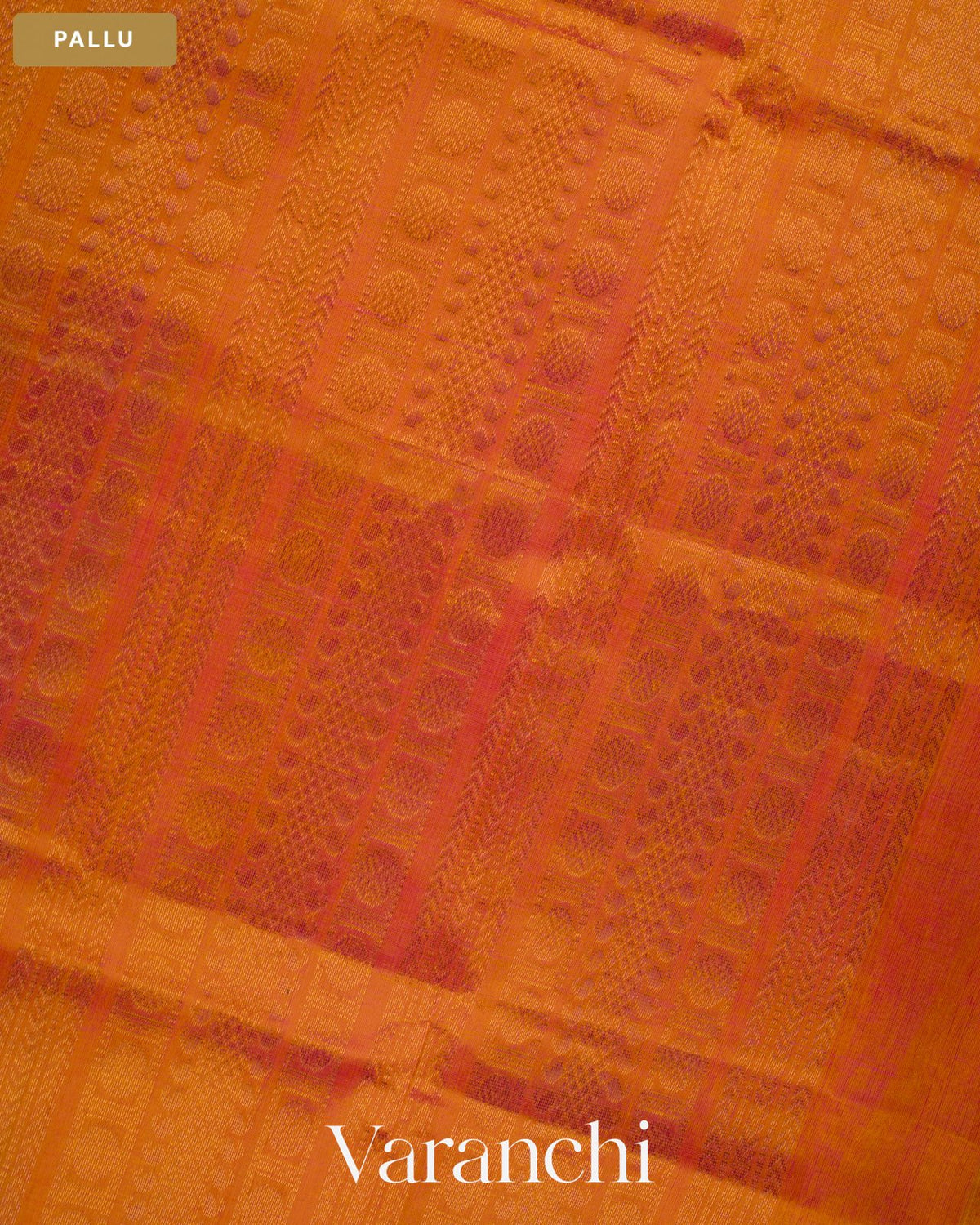 Ivory Checkered Pure Kanchipuram Silk Cotton Handloom Saree — Pallu