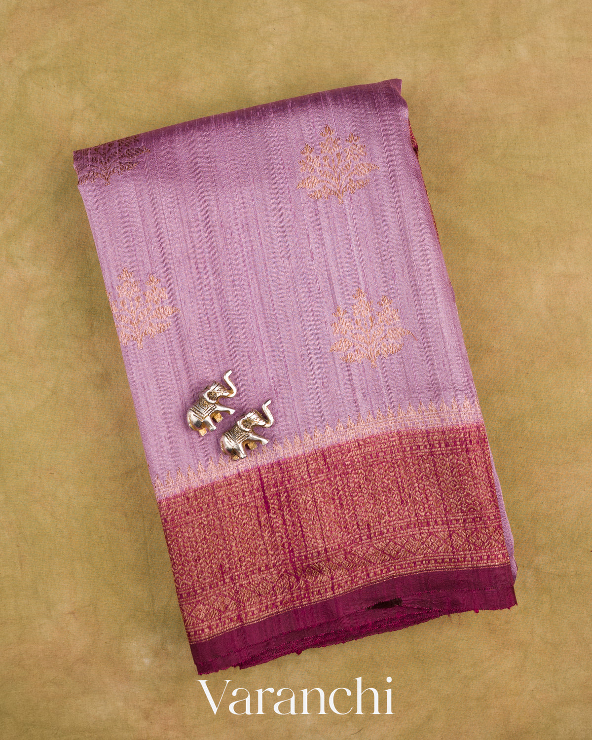 Mauve Pure Raw Silk Handloom Saree — Folded