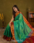 Bright Emerald Green Pure Kanchipuram Silk Cotton Handloom Saree