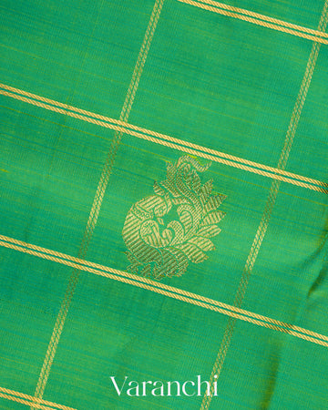 Light Jade Green Pure Kanchipuram Silk Handloom Saree