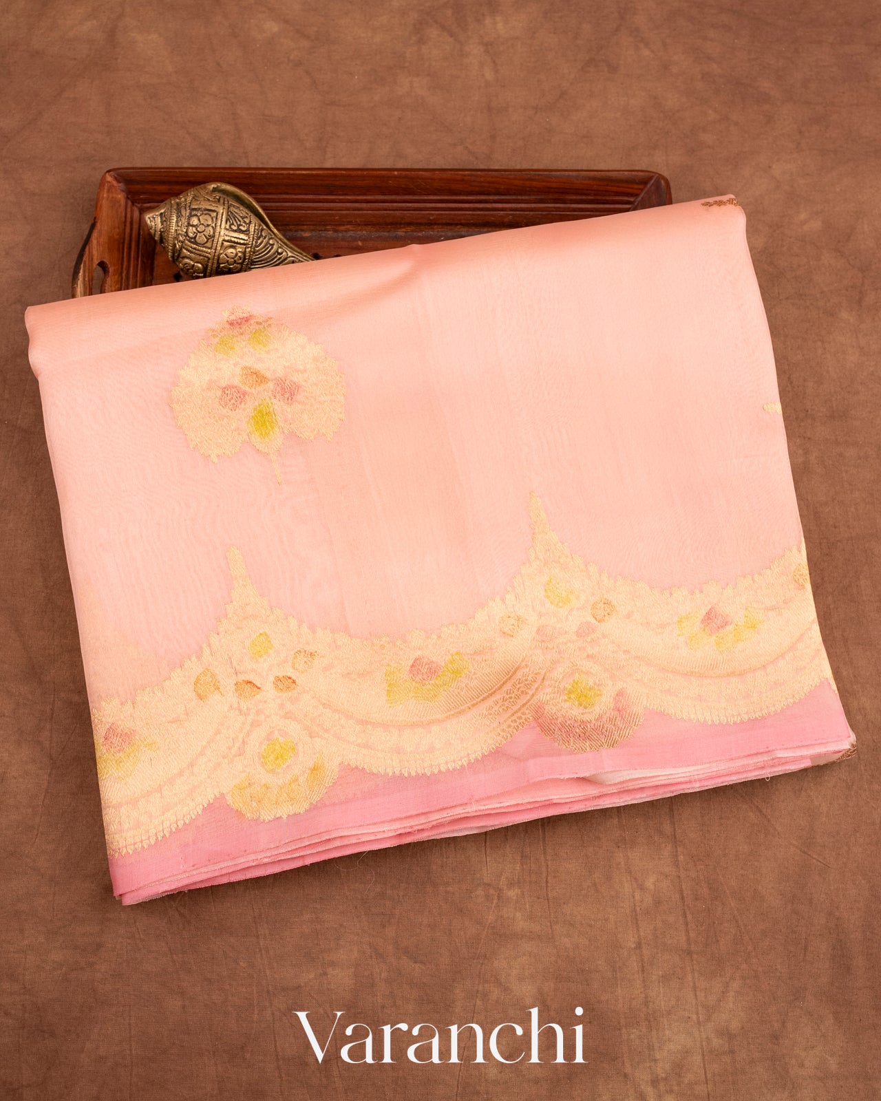 Baby Pink Reverse Scalloped Border Pure Kora Silk Handloom Saree