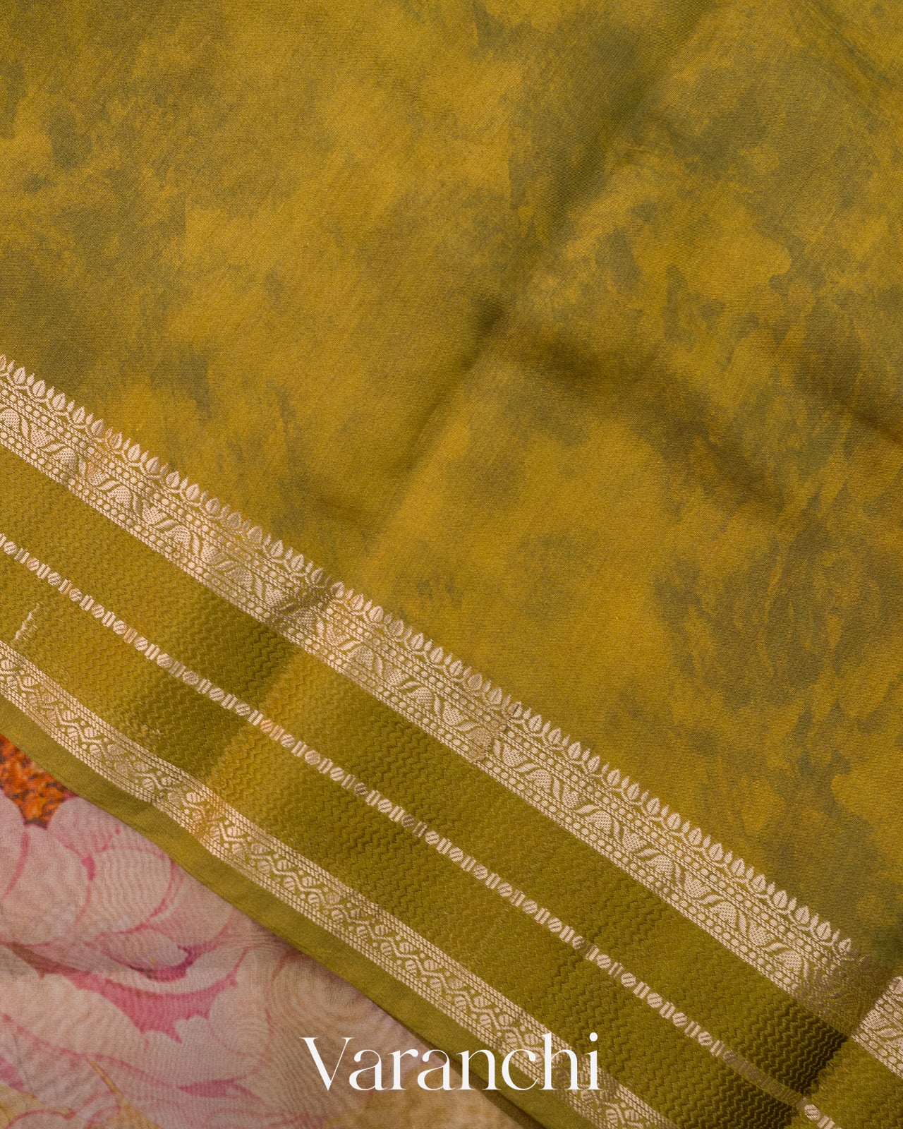 Muted Yellow Floral Printed Pure Kora Silk Saree
