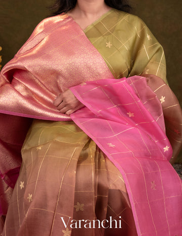 Pink Floral Embroidered Ombre-Dyed Pure Tissue Kora Silk Saree 
