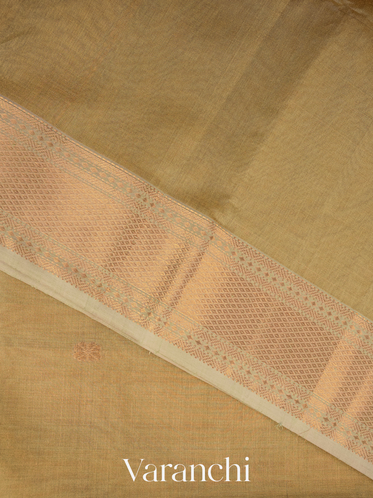 Light Pista Green Pure Maheswari Silk Cotton Tissue Handloom Saree