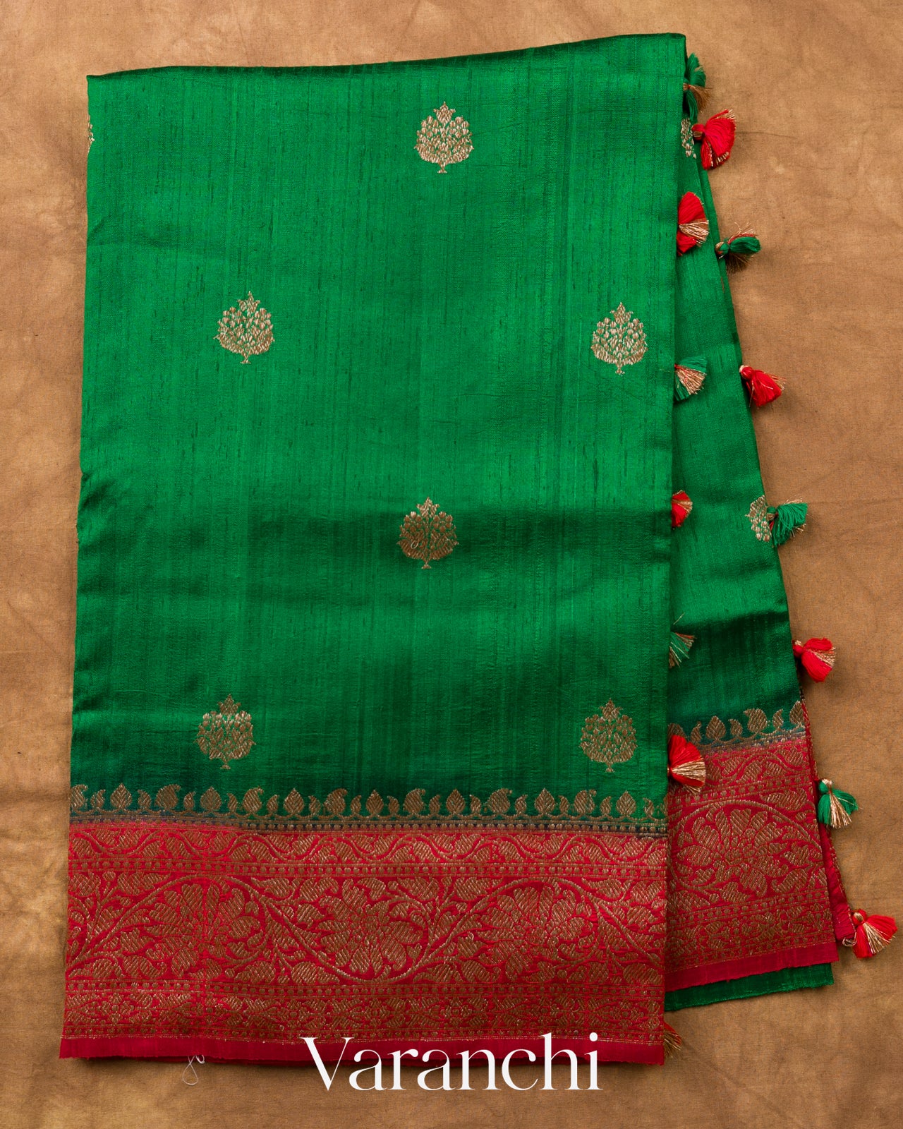 Emerald Green Pure Raw Silk Handloom Saree