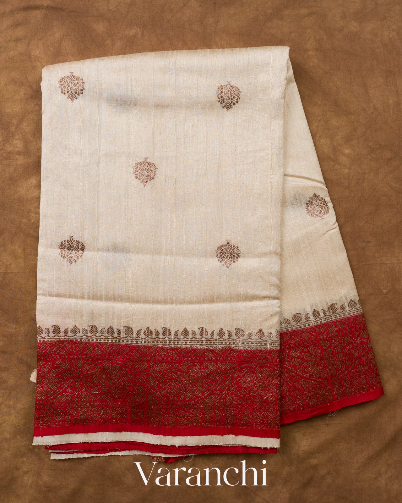 Pearl White Pure Raw Silk Handloom Saree