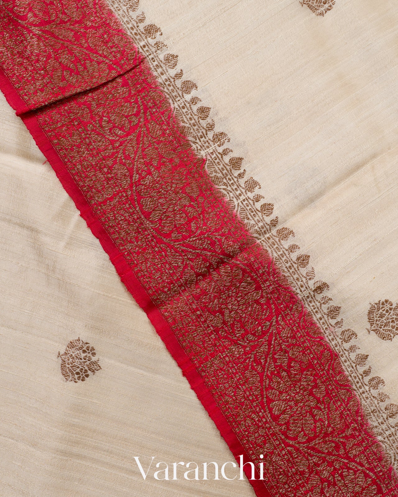 Pearl White Pure Raw Silk Handloom Saree