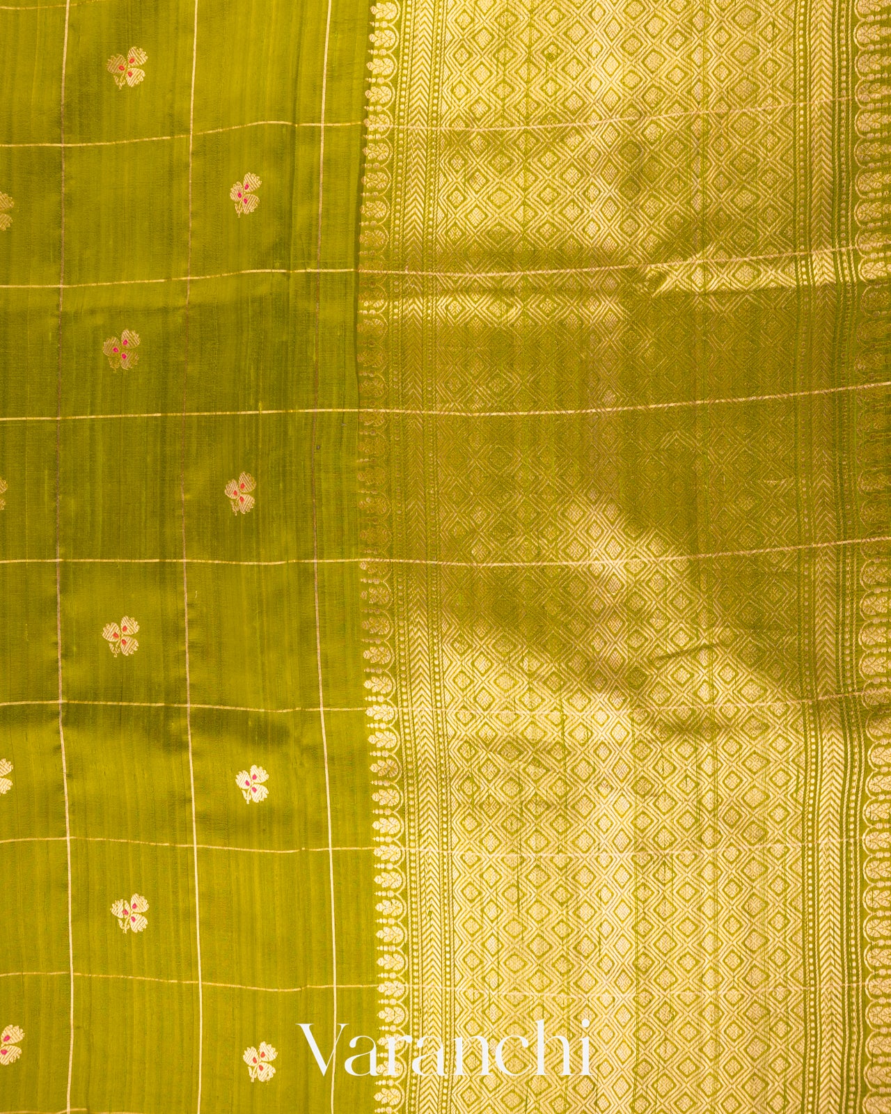 Mehandi Green Checks Pure Raw Silk Handloom Saree