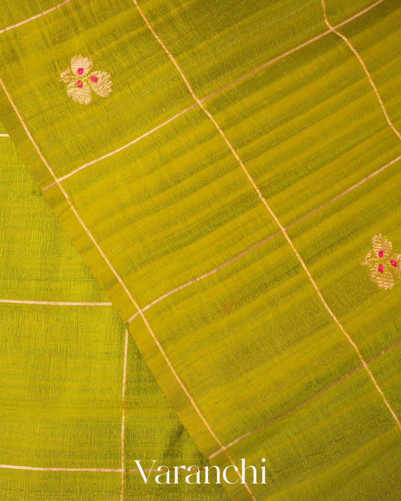 Mehandi Green Checks Pure Raw Silk Handloom Saree