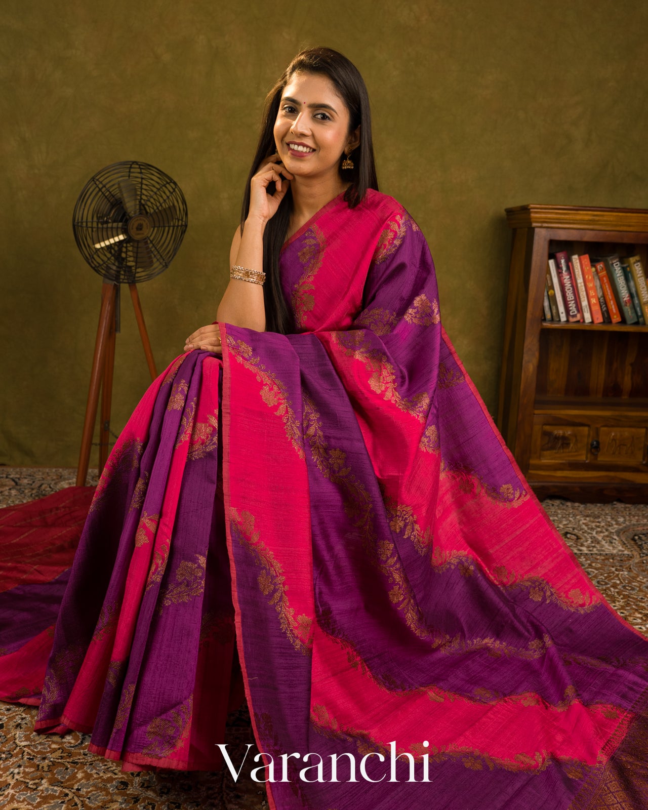 Magenta Borderless Tricolour Rangkaat Pure Raw Silk Handloom Saree