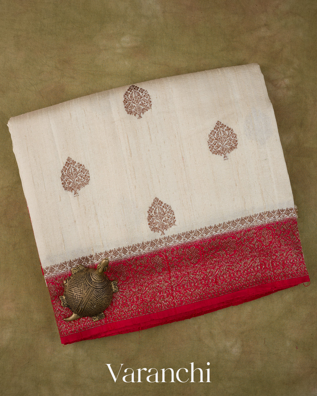 Ivory Pure Raw Silk Handloom Saree
