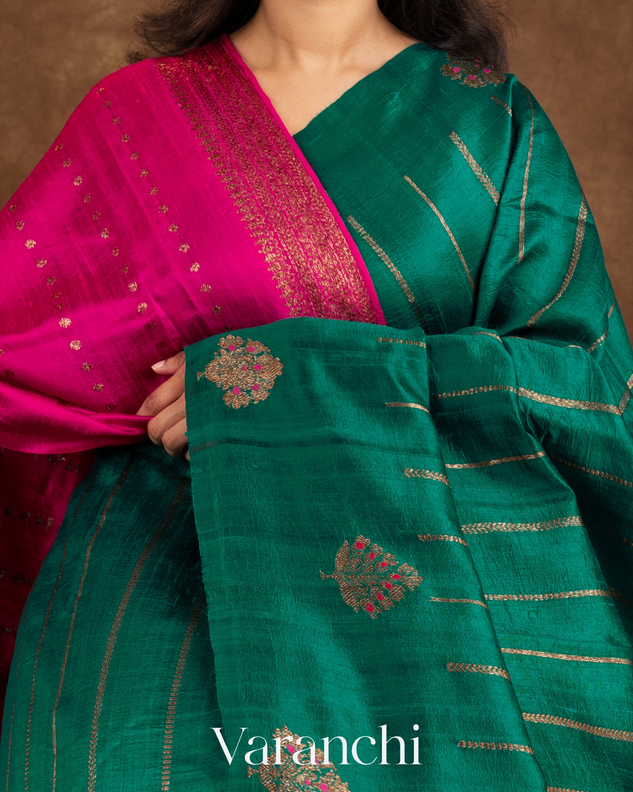 Bottle Green Raw Silk Handloom Borderless Saree 