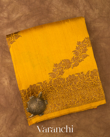 Turmeric Yellow Lehariya Pure Raw Silk Handloom Saree
